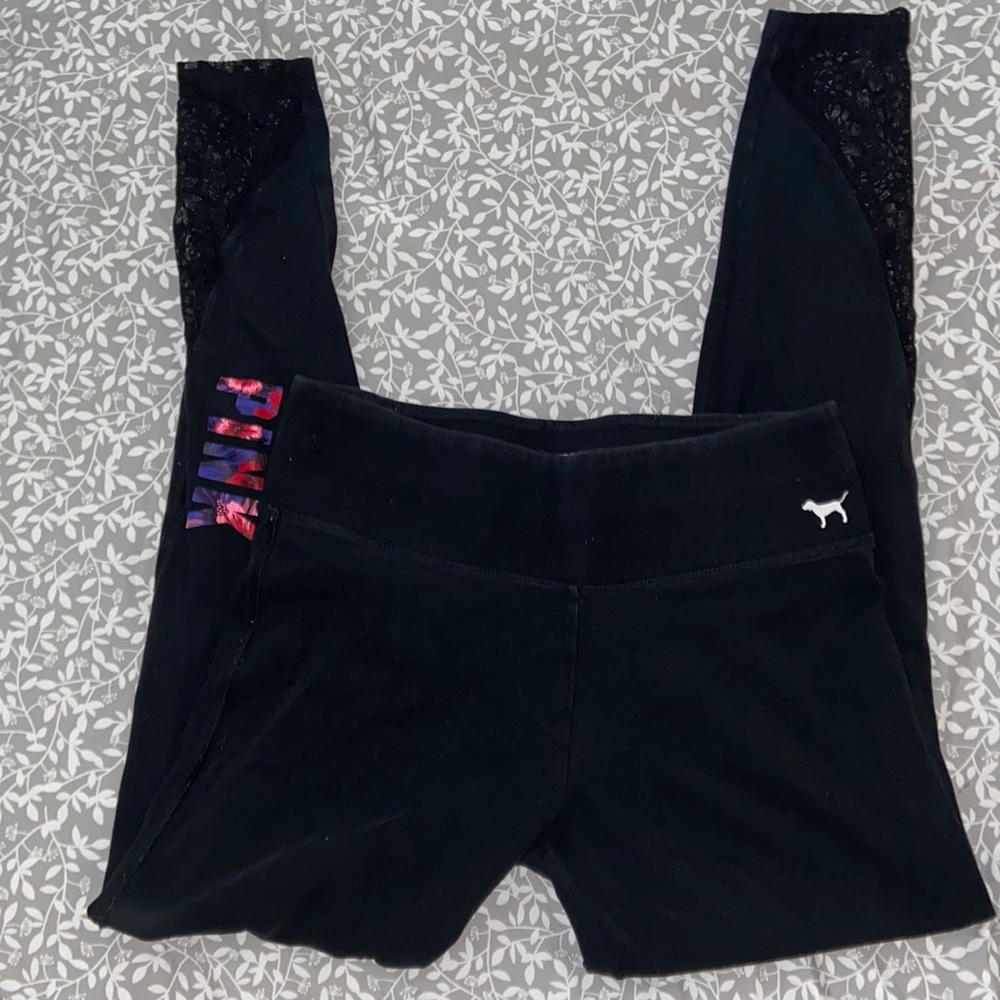 Womens Victoria’s Secret pink yoga leggings